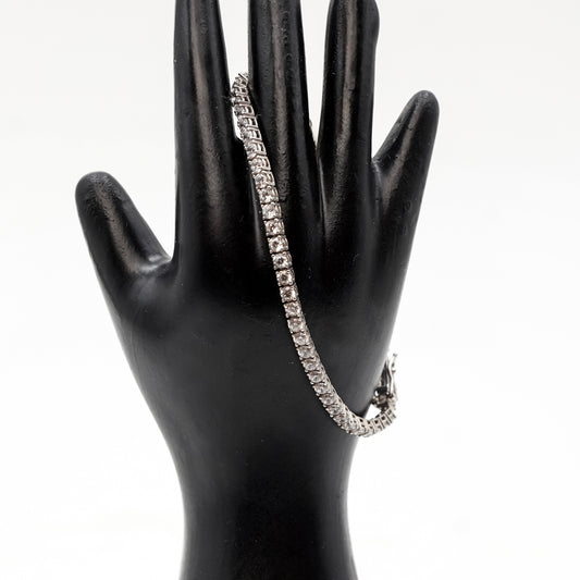 Bracelet rivière modèle diamant en argent 925