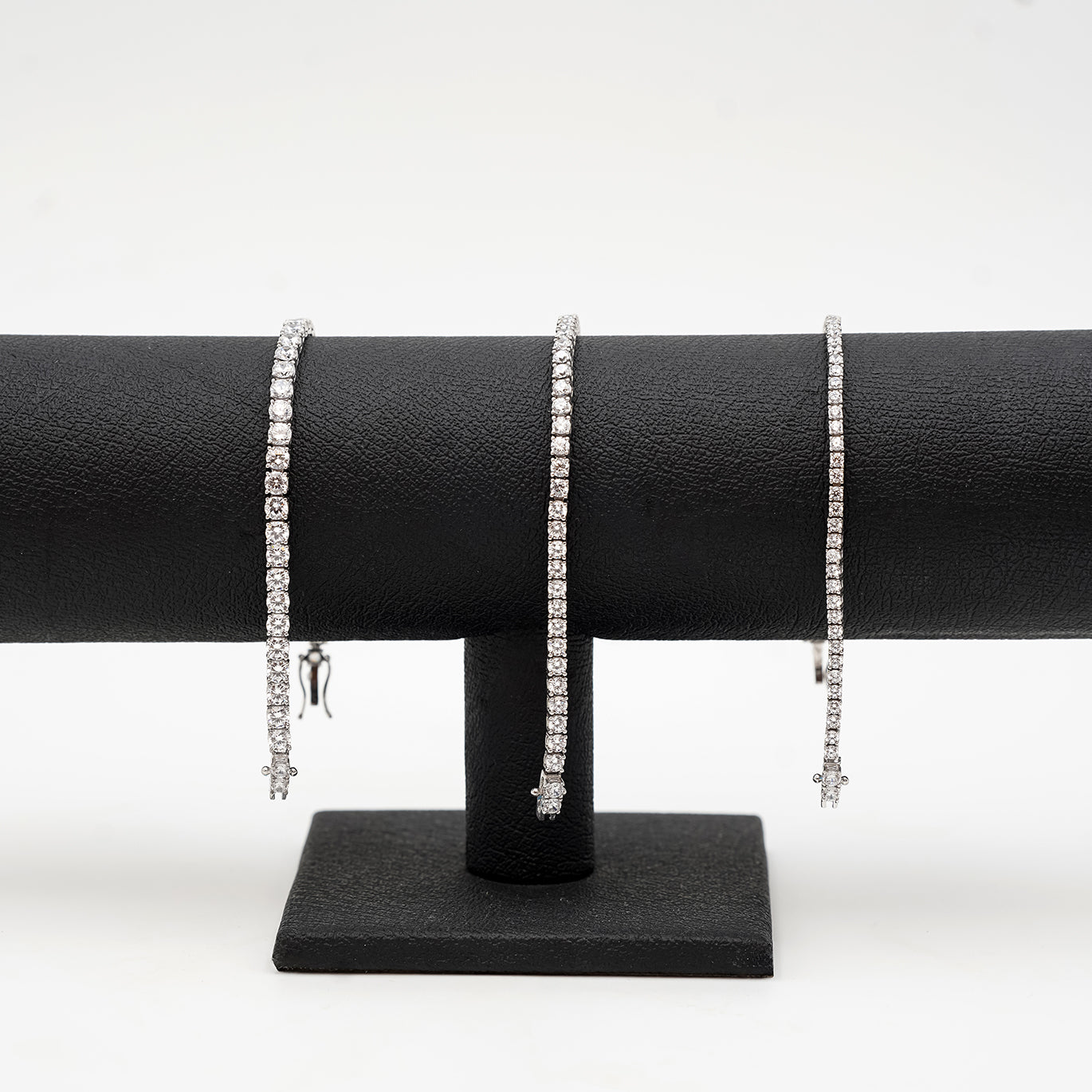 Bracelete modéle diamant en argent 925