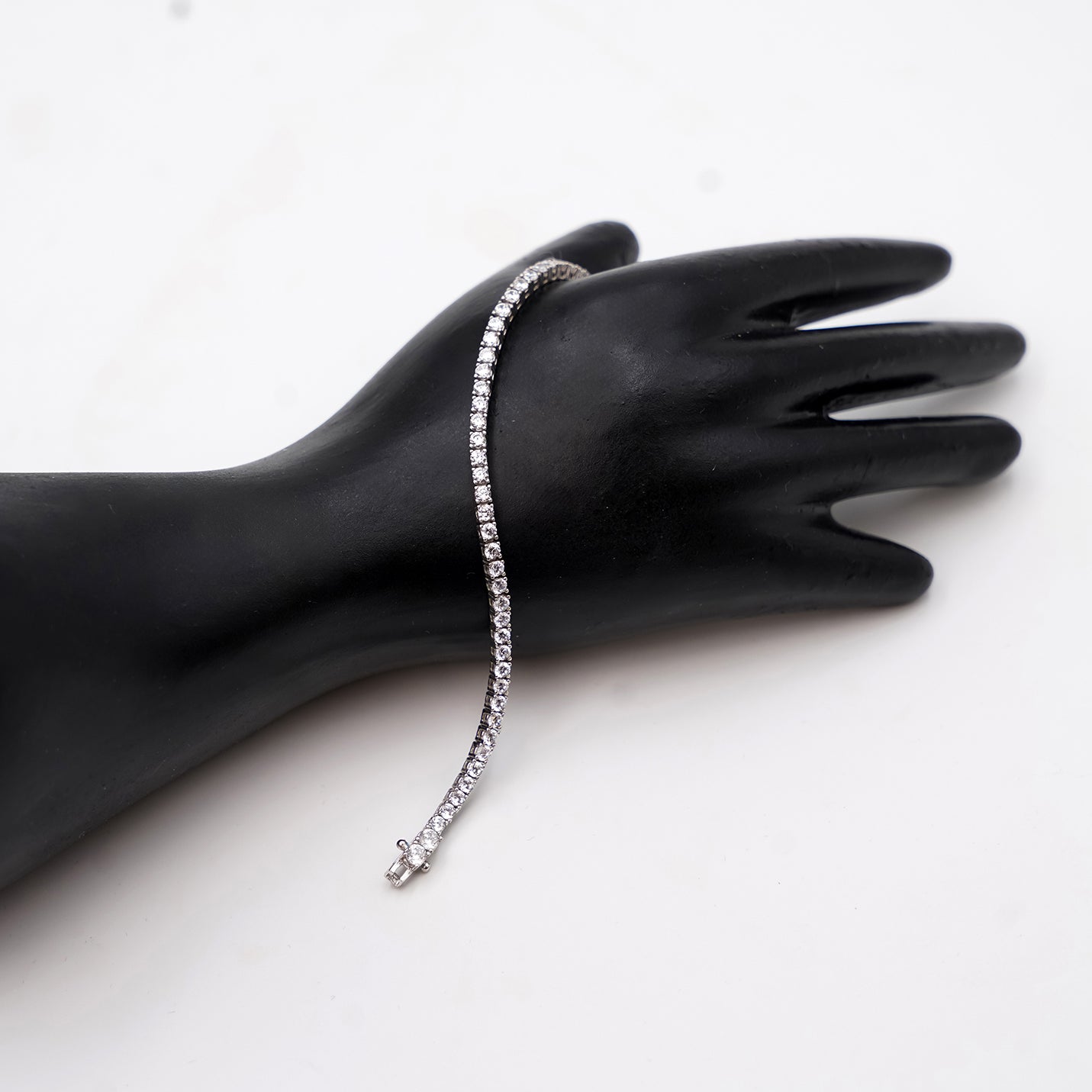 Bracelete modéle diamant en argent 925