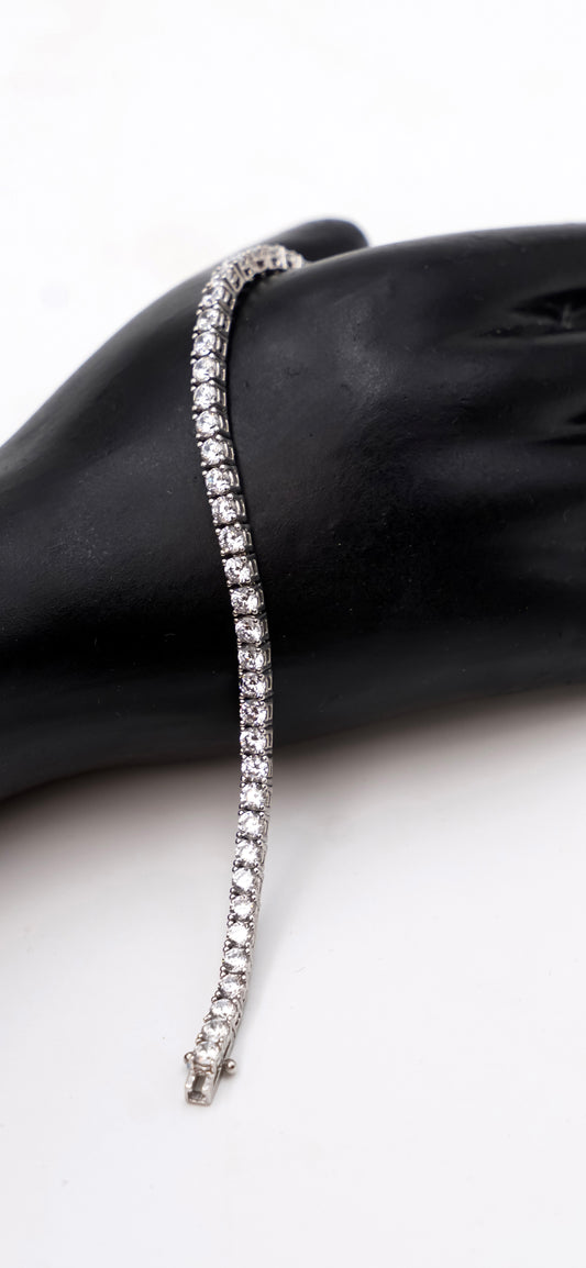 Bracelet rivière modèle diamant en argent 925
