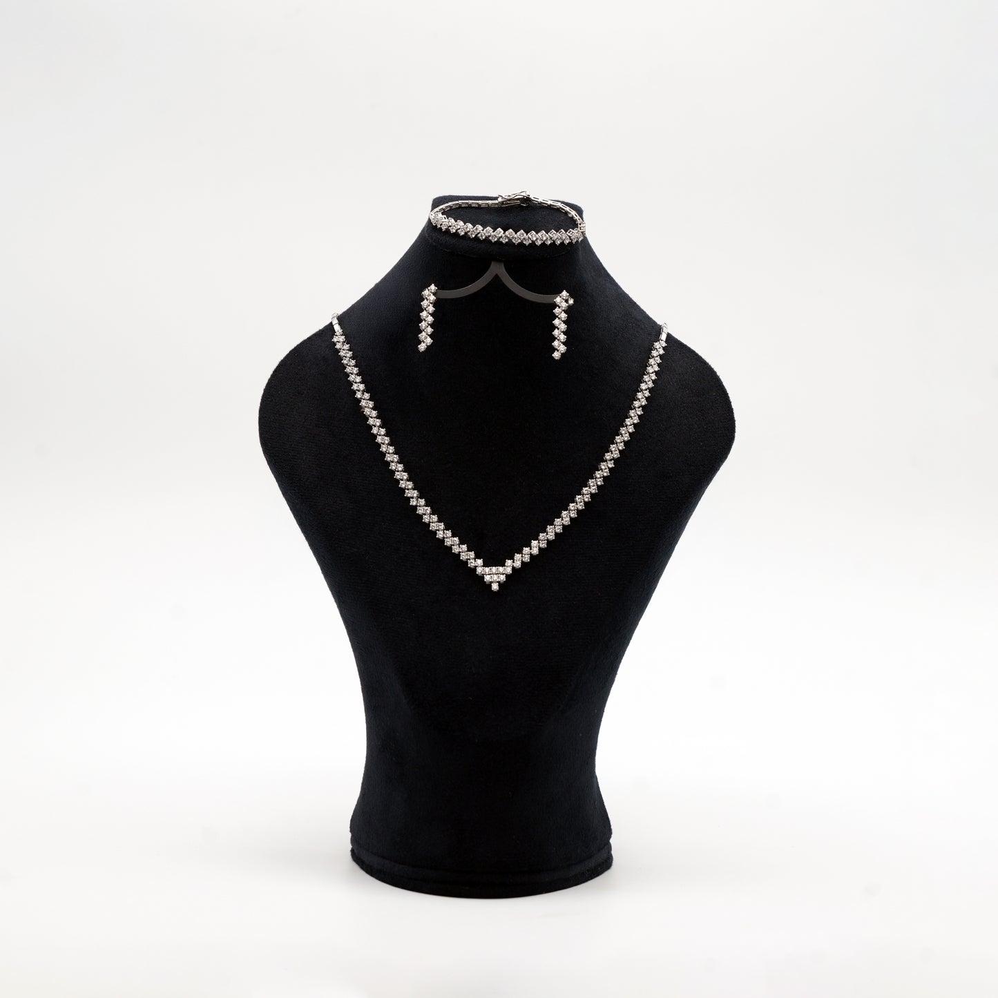 Parure modèle diamant en argent 925